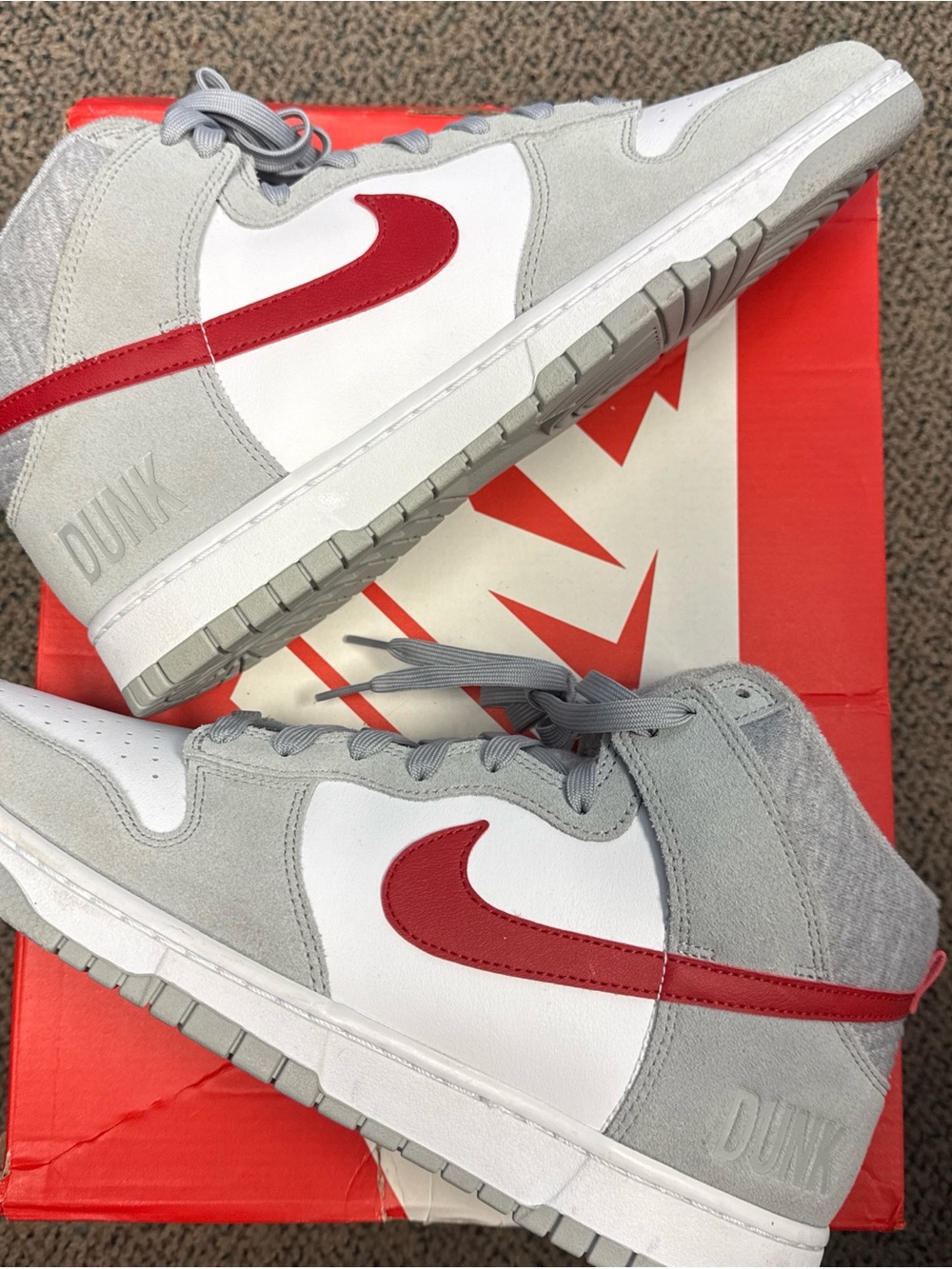 Nike Dunk High Light Smoke Grey Gym Red Men’s Sneakers